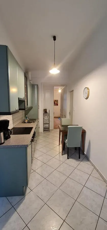 Govienna Homelike City Apartment